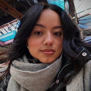 Meet your Posher, Natasha